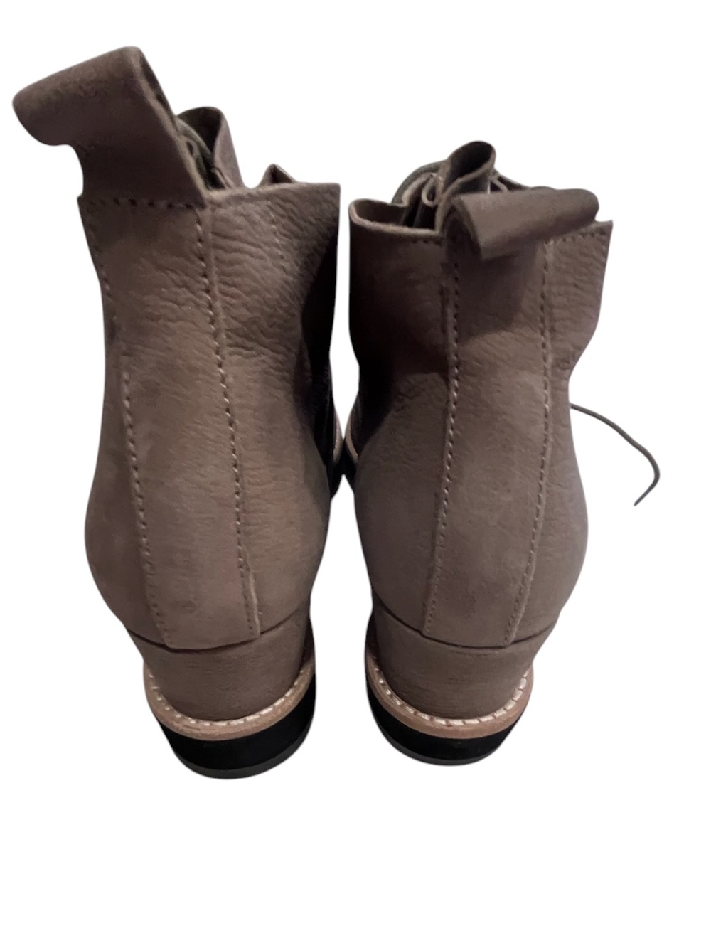 Eileen Fisher Nubuck Taupe brown Lace-Up suede Leather Wedge Ankle Boots Size 9 - Picture 9 of 12